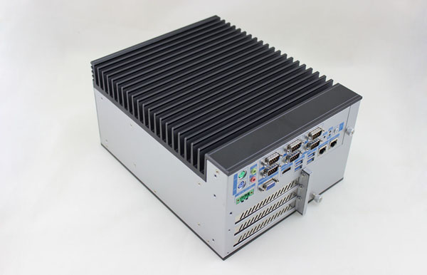 嵌入式工控機的技術(shù)發(fā)展趨勢